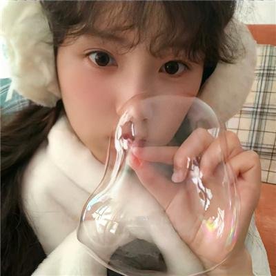窗外是蓝星